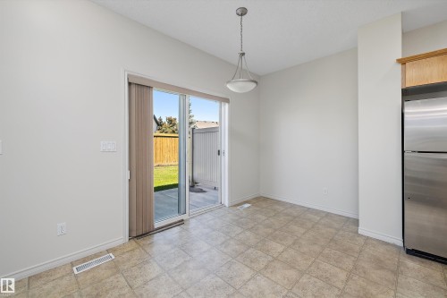 101 13825 155 Avenue, Edmonton, AB 