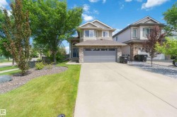 3 Claire Close  Sherwood Park, AB T8H 0A9