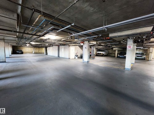 603 9707 105 Street, Edmonton, AB - Indoor Photo Showing Garage