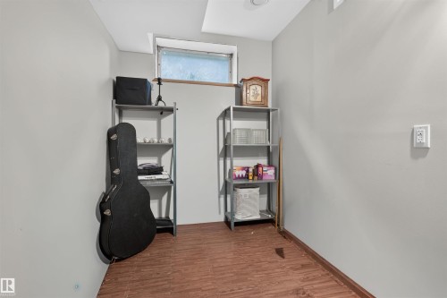 5832 114A Street, Edmonton, AB 