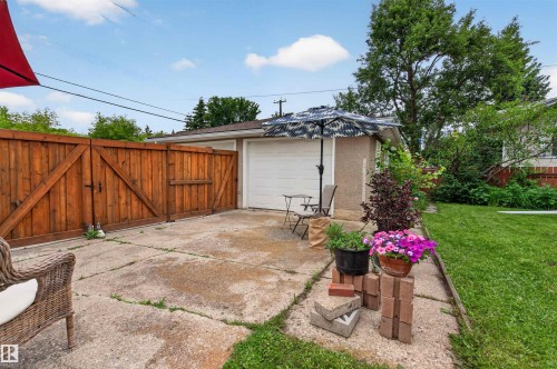 5832 114A Street, Edmonton, AB 