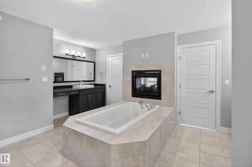 14239 138 Street, Edmonton, AB 