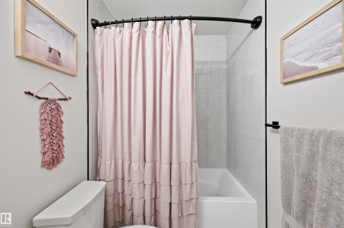 73 Wiltree Terrace, Fort Saskatchewan, AB - Indoor Photo Showing Bathroom