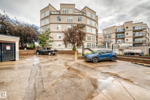226 4831 104A Street, Edmonton, AB 
