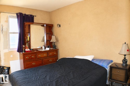 111 Diamond Drive, Millet, AB - Indoor Photo Showing Bedroom