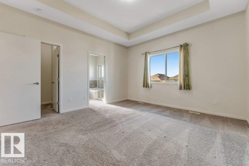 1224 25 Avenue, Edmonton, AB - Indoor Photo Showing Other Room