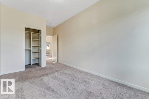 1224 25 Avenue, Edmonton, AB - Indoor Photo Showing Other Room