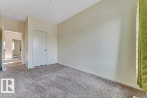 1224 25 Avenue, Edmonton, AB - Indoor Photo Showing Other Room