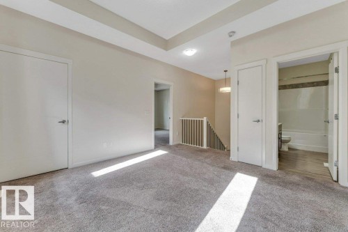 1224 25 Avenue, Edmonton, AB - Indoor Photo Showing Other Room