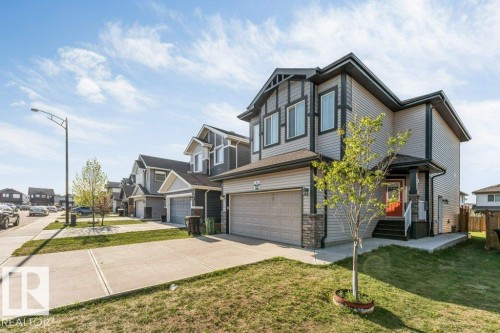 1224 25 Avenue, Edmonton, AB - Outdoor With Facade