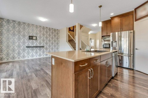 1224 25 Avenue, Edmonton, AB - Indoor Photo Showing Kitchen With Stainless Steel Kitchen