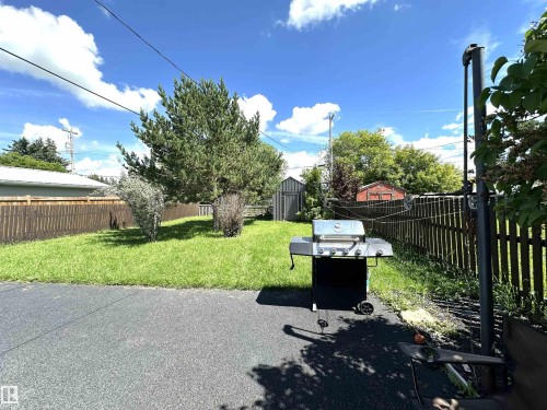 825 2 Street, Thorhild, AB 