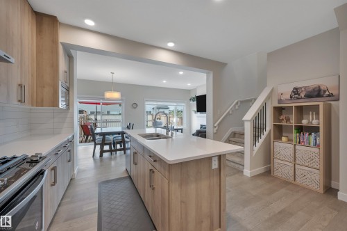 20709 99A Avenue, Edmonton, AB - Indoor Photo Showing Kitchen With Double Sink With Upgraded Kitchen