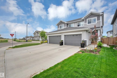 20709 99A Avenue, Edmonton, AB - Outdoor With Facade
