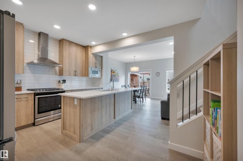 20709 99A Avenue, Edmonton, AB - Indoor Photo Showing Kitchen With Upgraded Kitchen