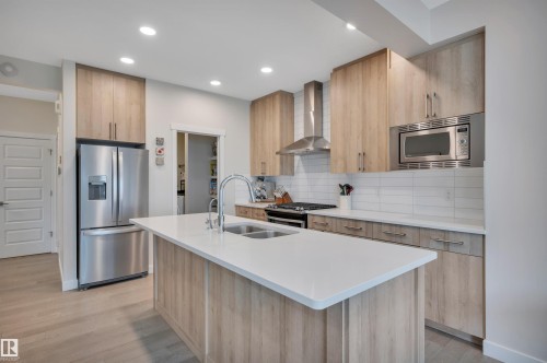 20709 99A Avenue, Edmonton, AB - Indoor Photo Showing Kitchen With Double Sink With Upgraded Kitchen