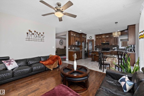 16742 61 Street, Edmonton, AB 