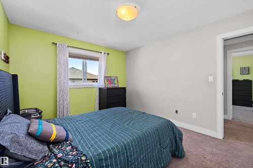 16742 61 Street, Edmonton, AB 