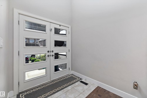 16742 61 Street, Edmonton, AB 