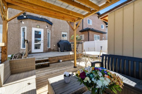 16742 61 Street, Edmonton, AB 