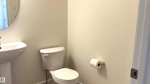 115 Ficus Way, Fort Saskatchewan, AB - Indoor Photo Showing Bathroom