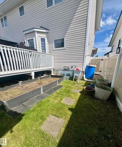330 Huffman Crescent, Edmonton, AB 