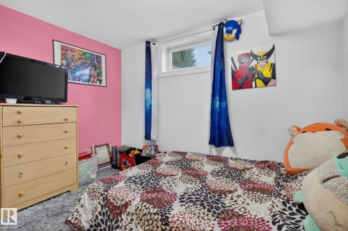 Image quality insufficient for description - 7803 73 Street, Edmonton, AB 