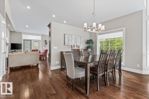 33 88 Lacombe Drive, St. Albert, AB - Indoor Photo Showing Dining Room