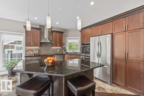 33 88 Lacombe Drive, St. Albert, AB - Indoor Photo Showing Kitchen With Stainless Steel Kitchen With Upgraded Kitchen