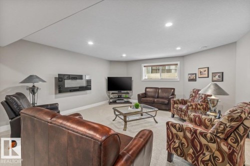 33 88 Lacombe Drive, St. Albert, AB - Indoor Photo Showing Other Room
