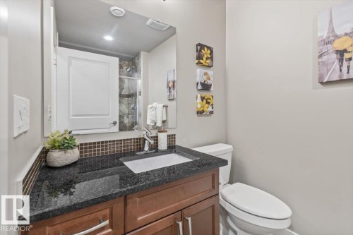 33 88 Lacombe Drive, St. Albert, AB - Indoor Photo Showing Bathroom