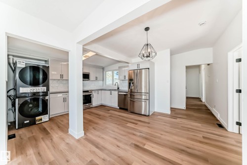 7220 152A Ave, Edmonton, AB 