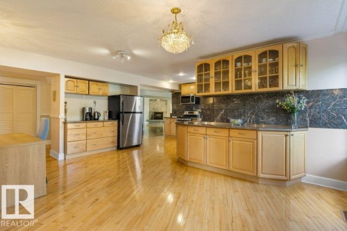 475 Lessard Drive, Edmonton, AB 