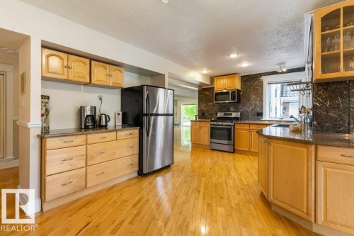 475 Lessard Drive, Edmonton, AB 