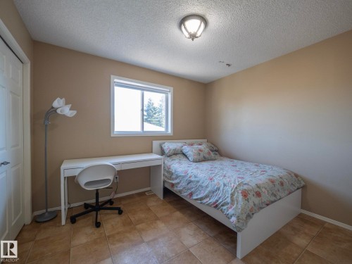 43 Holmgren Crescent, St. Albert, AB 
