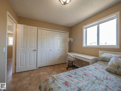 43 Holmgren Crescent, St. Albert, AB 