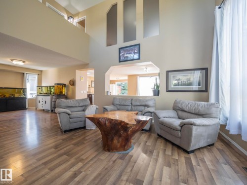 43 Holmgren Crescent, St. Albert, AB 