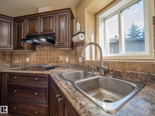 43 Holmgren Crescent, St. Albert, AB 