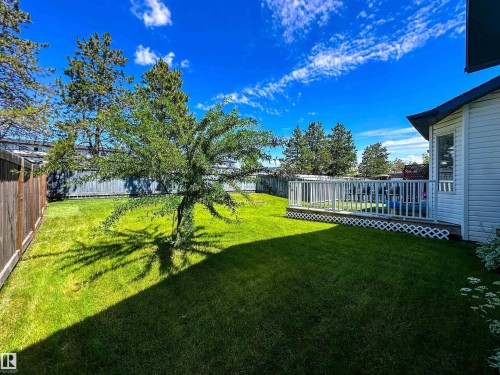 2116 152 Avenue, Edmonton, AB 