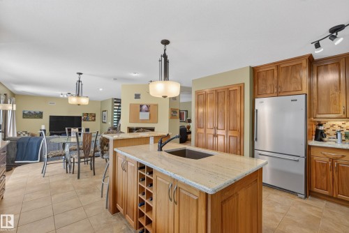 17 High Ridge Crescent, Sherwood Park, AB 