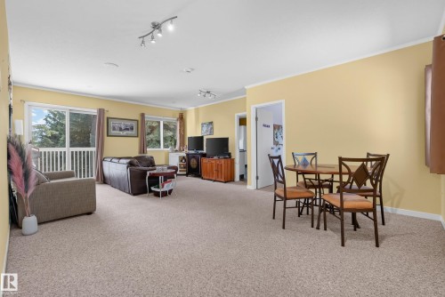 Main floor - 17 High Ridge Crescent, Sherwood Park, AB 