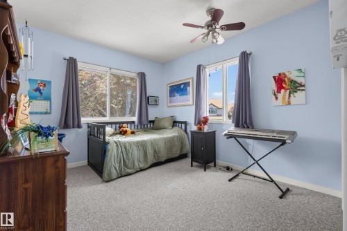 main floor - 17 High Ridge Crescent, Sherwood Park, AB 