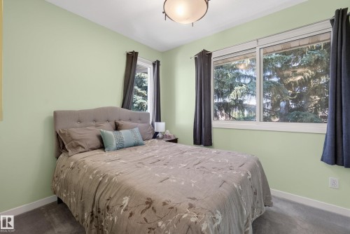 3rd upper bedroom - 17 High Ridge Crescent, Sherwood Park, AB 