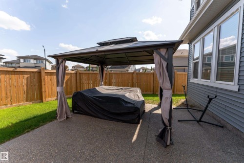 9119 183 Avenue, Edmonton, AB 