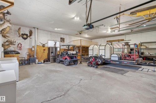 62103 Rge Rd 461, Rural Bonnyville M.D., AB - Indoor Photo Showing Garage