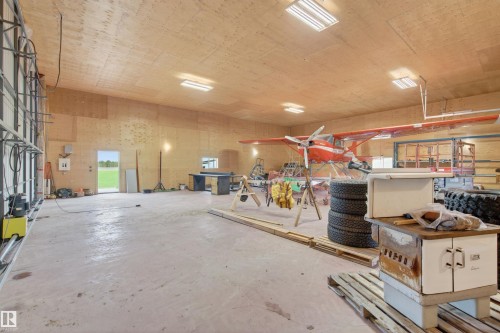 62103 Rge Rd 461, Rural Bonnyville M.D., AB - Indoor Photo Showing Other Room