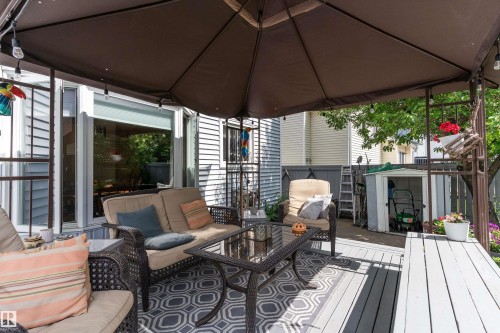 1048 105 Street, Edmonton, AB 