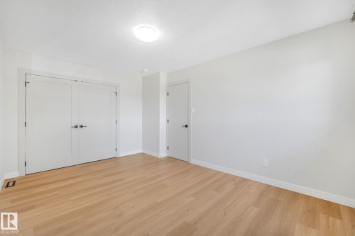10617 34 Street, Edmonton, AB 