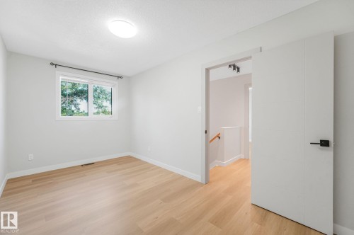 10617 34 Street, Edmonton, AB 