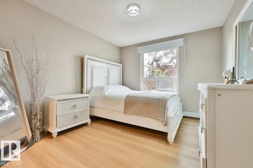 3320 9351 Simpson Drive, Edmonton, AB 